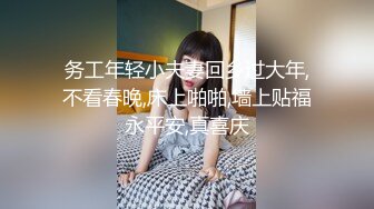 kcf9.com-风韵犹存熟女人妻大奶肥臀 【桃桃】与绿帽老公单男约炮口交打飞机 (2)