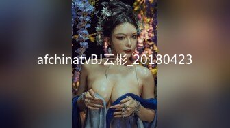 网友一边跟我聊天一边后入老婆