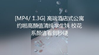 2023-2024年推特大神【查小理】最新作品，全裸露脸超市购物遭拒绝，摸都不摸一下，露脸全裸强迫外卖小哥玩弄自己 (1)