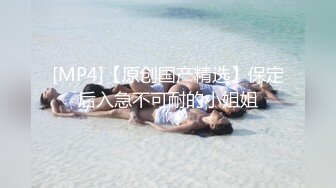 TWTP 公园女厕全景偷拍多位高颜值小姐姐嘘嘘2 (11)