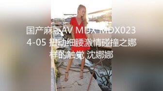 顶级约啪大神【dulianmaomao】付费啪啪，32岁离异少妇，家中啪啪，好激情的一战，各种姿势变换