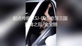 小仙女TS张思妮 白衣闪闪裙子打扮美美，网吧露出玩耍鸡巴，别人都顾着玩英雄联盟，还响起：本店英雄联盟活动火热进行中！