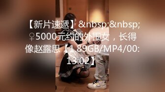 【超级男声原档】此女极品鸡冠B+蝴蝶B=终极名器，唇厚有弹性包裹性超强，大屌或小屌塞进去都会快乐无比